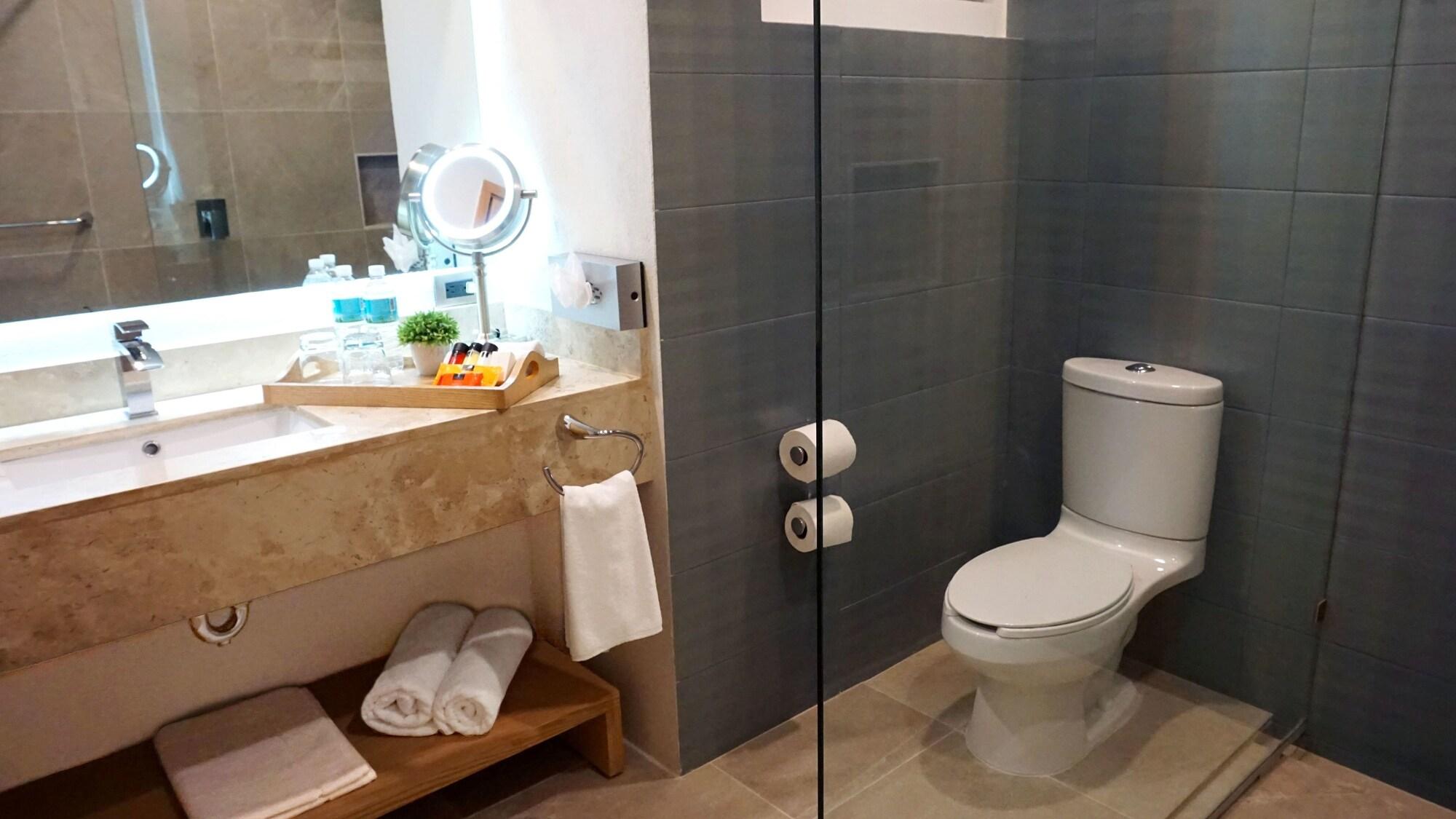 Hit Hoteles Aeropuerto Puebla Уэхоцинго Экстерьер фото