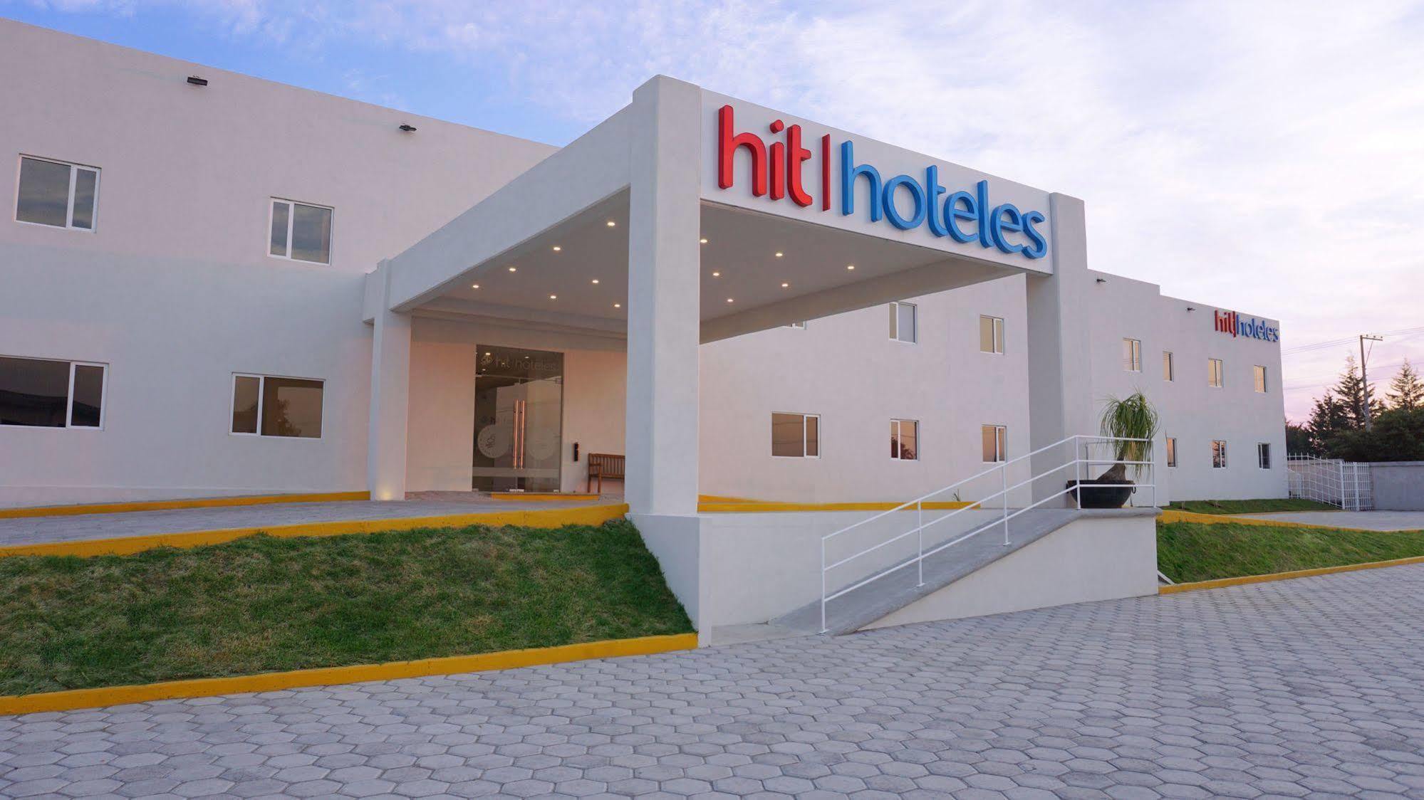 Hit Hoteles Aeropuerto Puebla Уэхоцинго Экстерьер фото